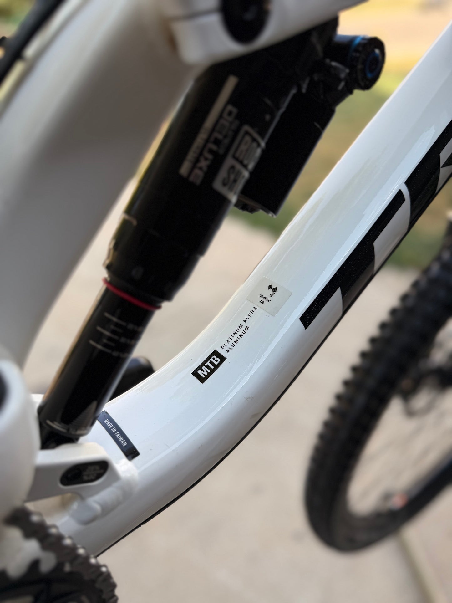 TREK Session 9 Full Suspension Downhill Mountain Bike