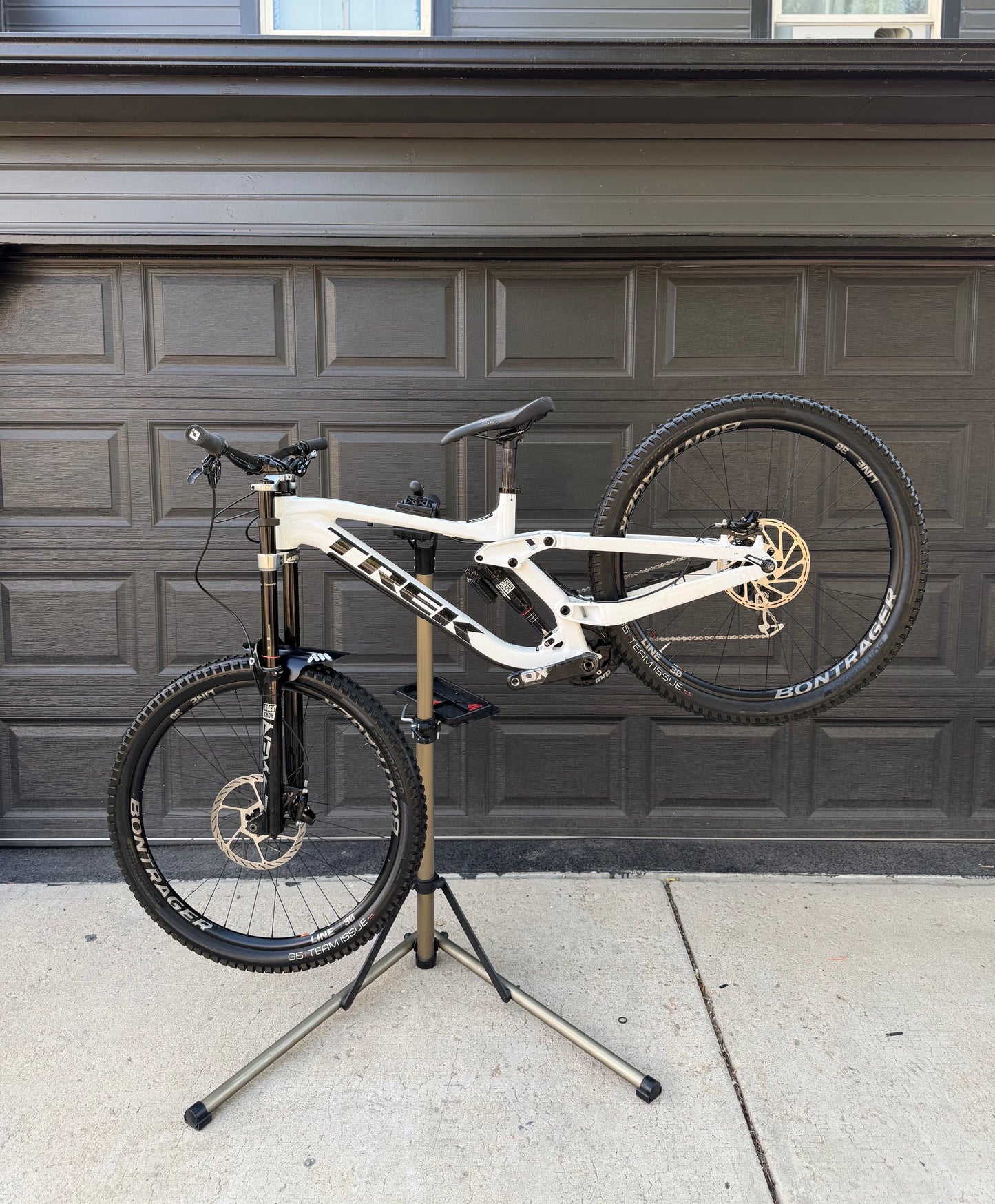 TREK Session 9 Full Suspension Downhill Mountain Bike