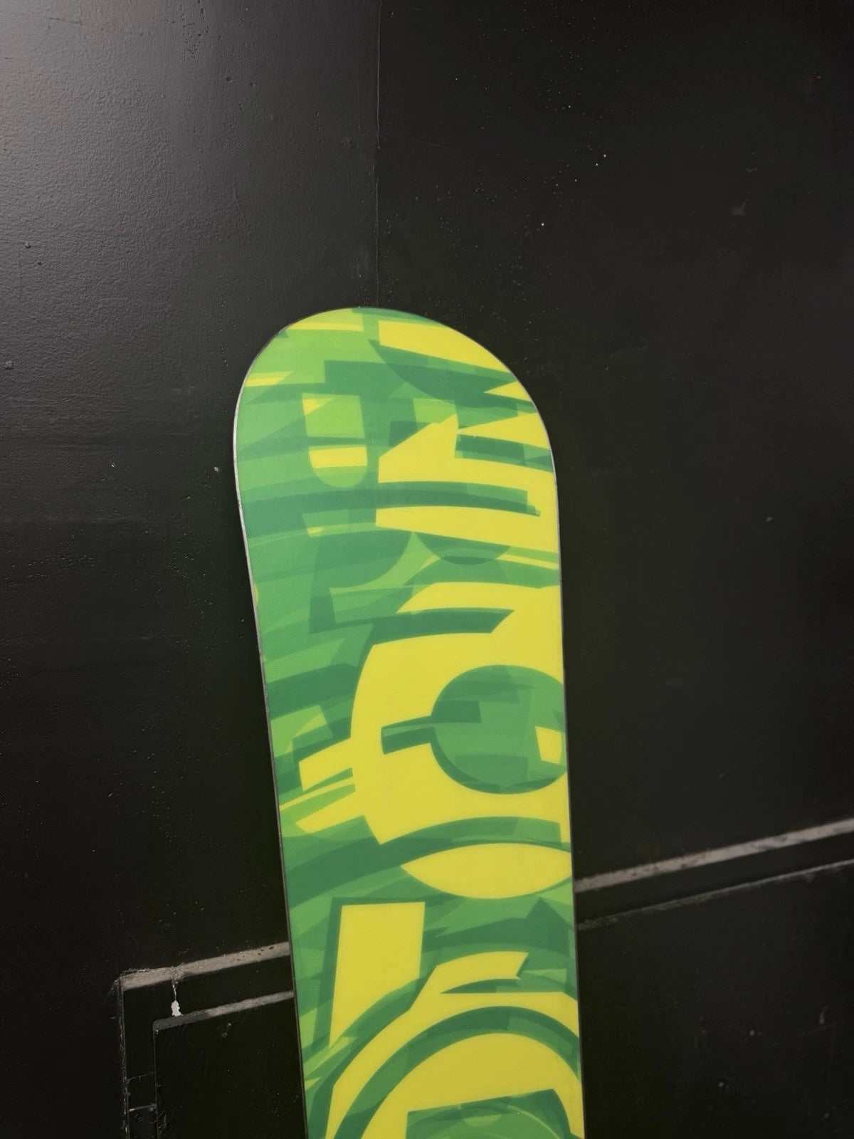 Burton Clash All Mountain Snowboard