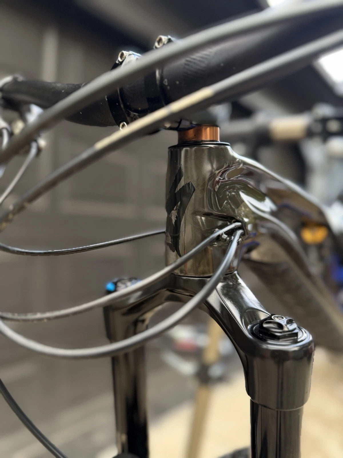 Specialized Stumpjumper FSR Pro Carbon Downhill Bike (2018 Model)