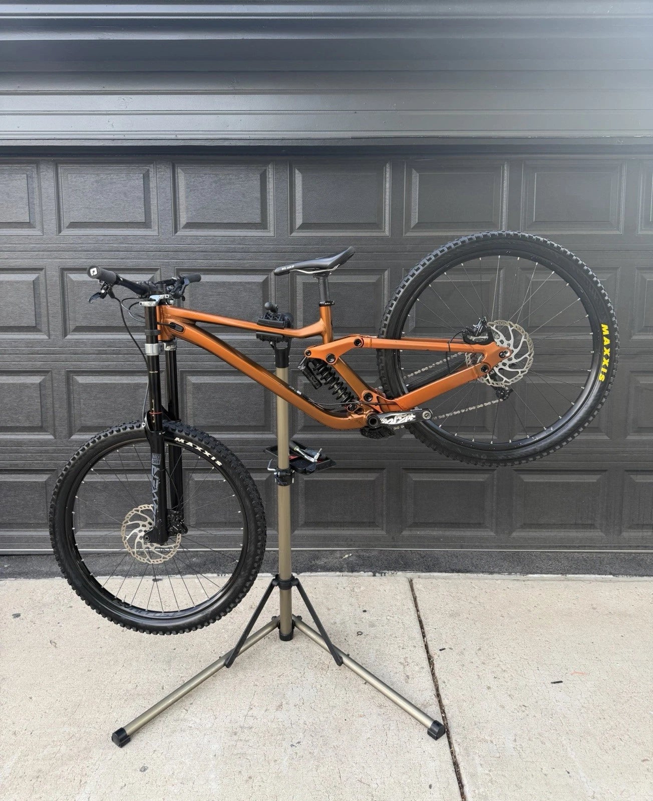 Scott Gambler 930 Downhill Bike (2021 Model)